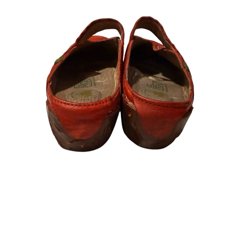El Naturalista Red Leather Mary Jane Clogs with Contrast Stitching - Picture 4 of 9